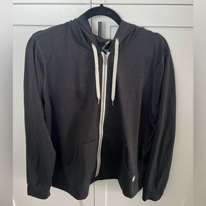 Vuori halo performance hoodie